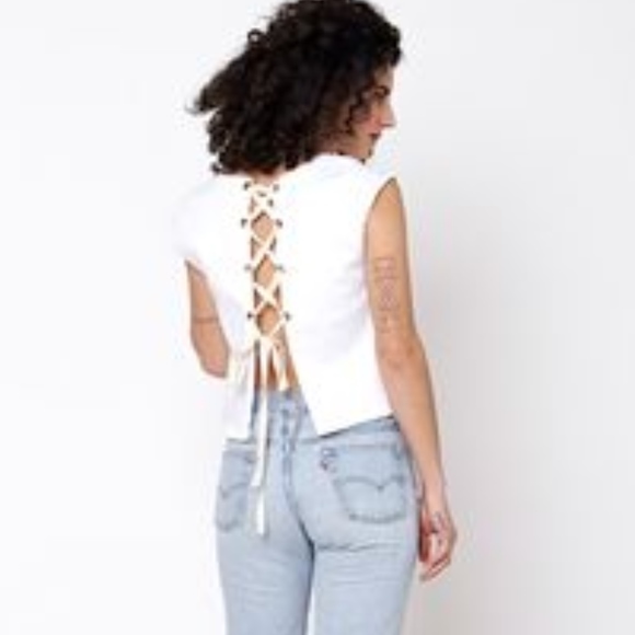 Lacausa Tops - Lacausa Lizzy Top in White Lacausa Tops - Lacausa Lizzy Top in White